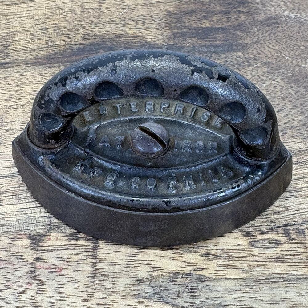 Antique Enterprise Mgr. Co. (Phila.) Star Polisher Clothes Sad Iron, 1877